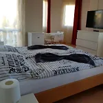 Nocleg ze śniadaniem Crystal Es Susanne Panzio