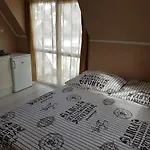 Crystal Es Susanne Panzio Bed & Breakfast
