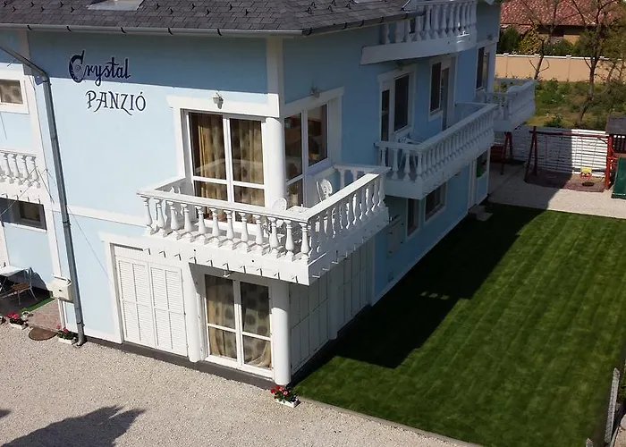 Crystal Es Susanne Panzio Frühstückspension 4*